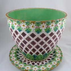 Minton Majolica Daisy & Trellis Jardinière on Stand - SOLD